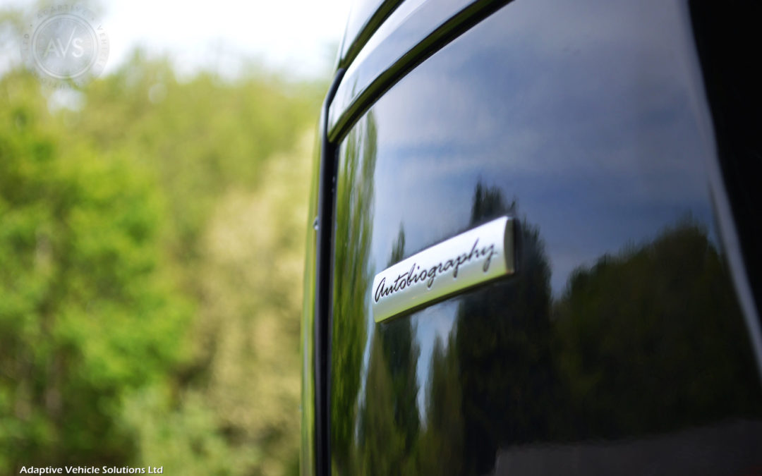 Range Rover Autobiography – Updated Media