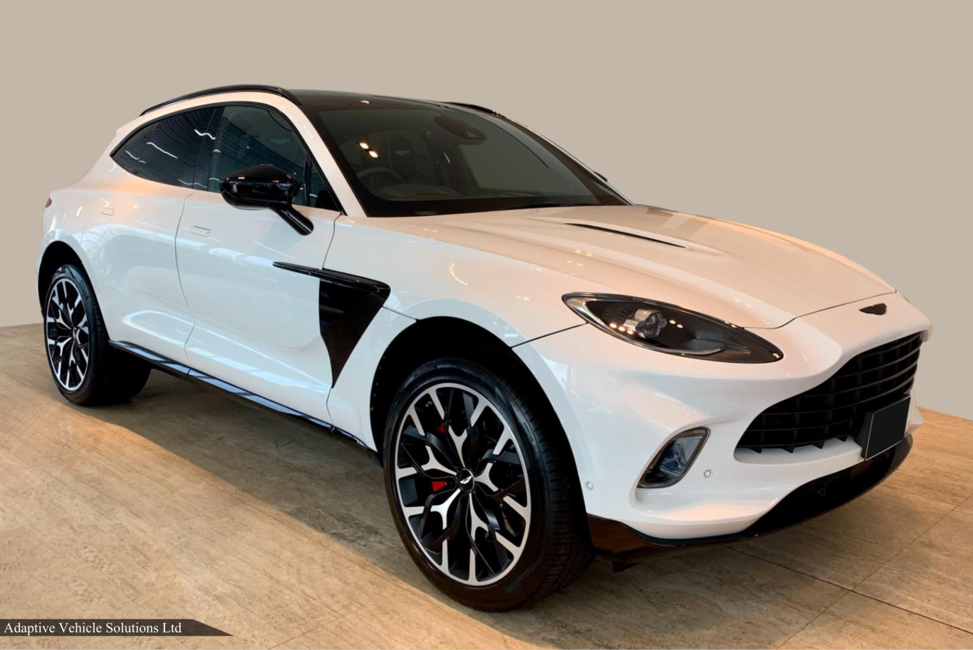 2021 Aston Martin DBX White off side front view