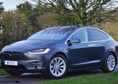 2021 Tesla Model X Performance P100D Ludicrous near side front view