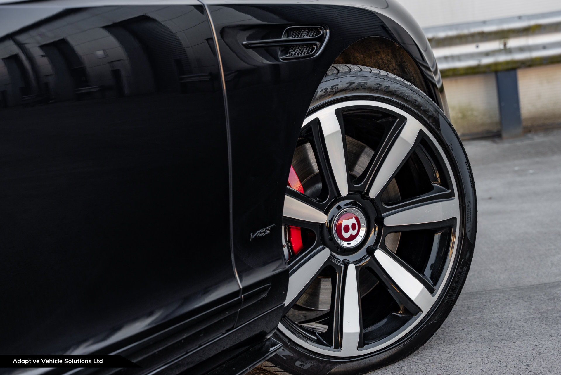 2016 Bentley Continental GTC V8 S Mulliner DS Black diamond turned alloy wheel