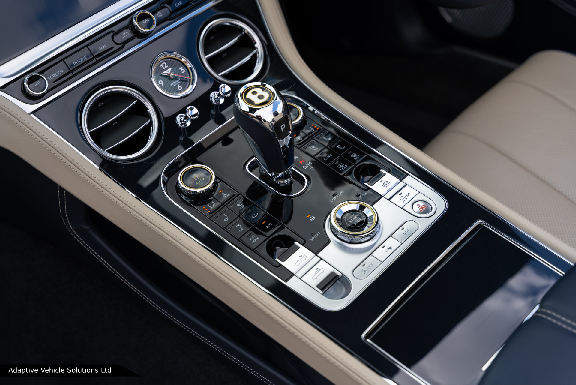 2019 Bentley Continental GTC First Edition centre console lower