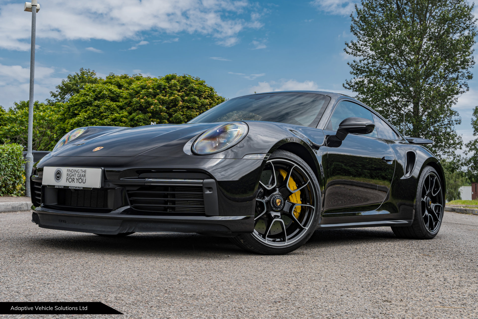 2020 Porsche 911 992 Turbo S Coupe Black near side front wide view