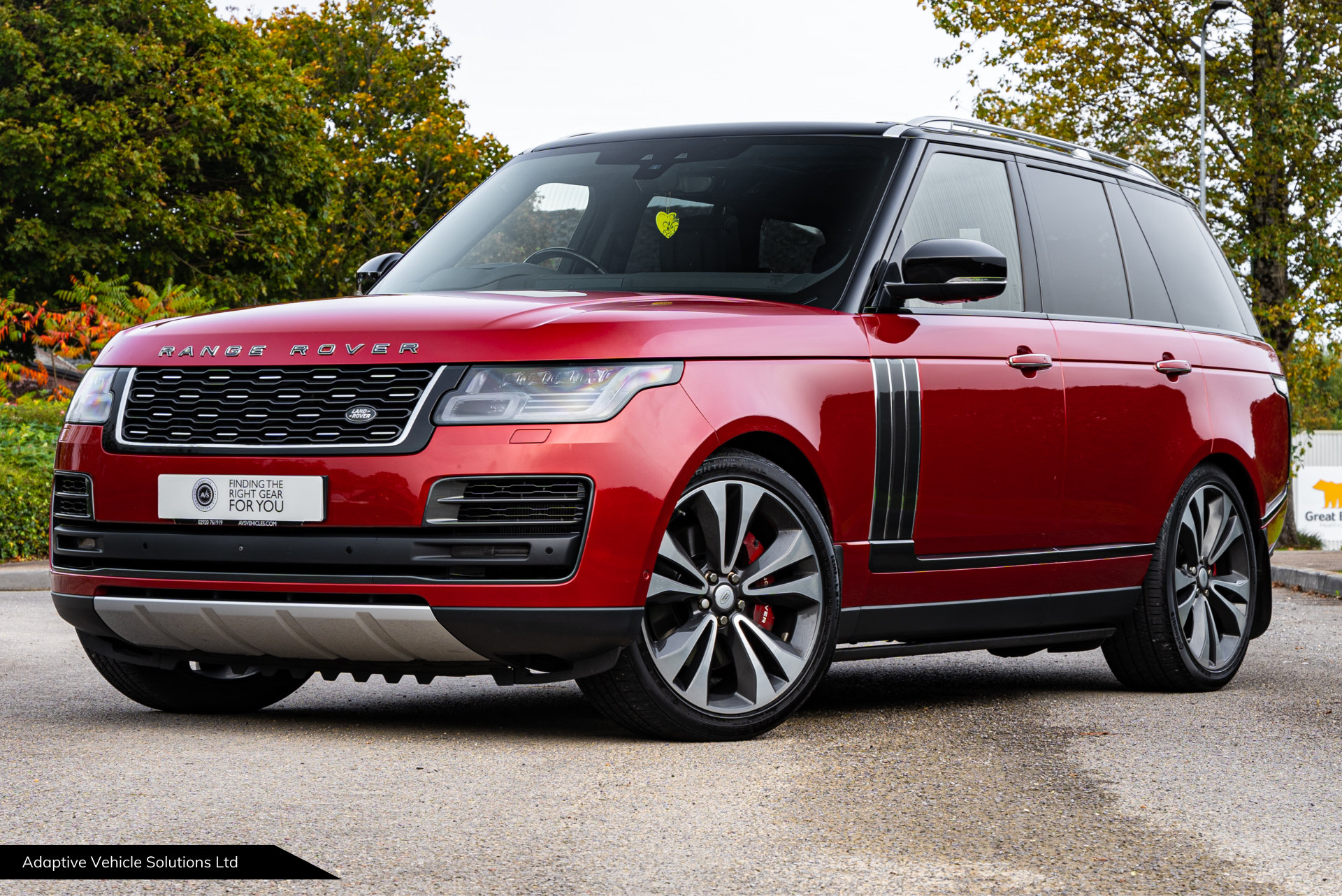 2019 Range Rover SVAutobiography near side front