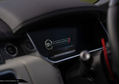 2019 Range Rover SVAutobiography driver information display