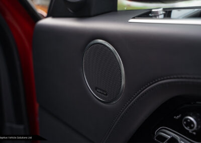 2019 Range Rover SVAutobiography Meridian sound system