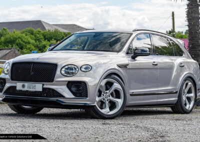 2022 Bentley Bentayga S V8 Extreme Silver near side front view