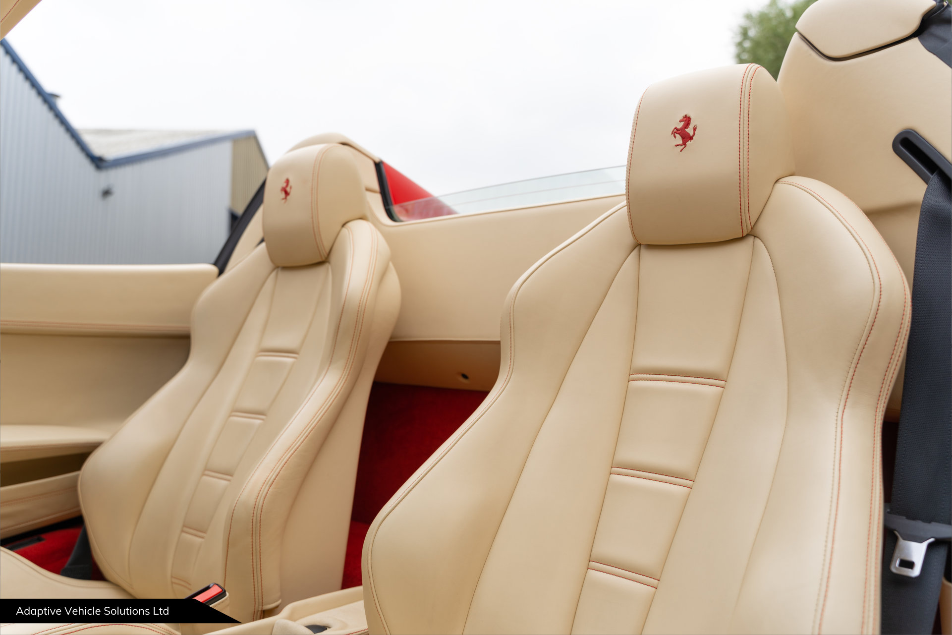 2014 Ferrari 458 Spider seating