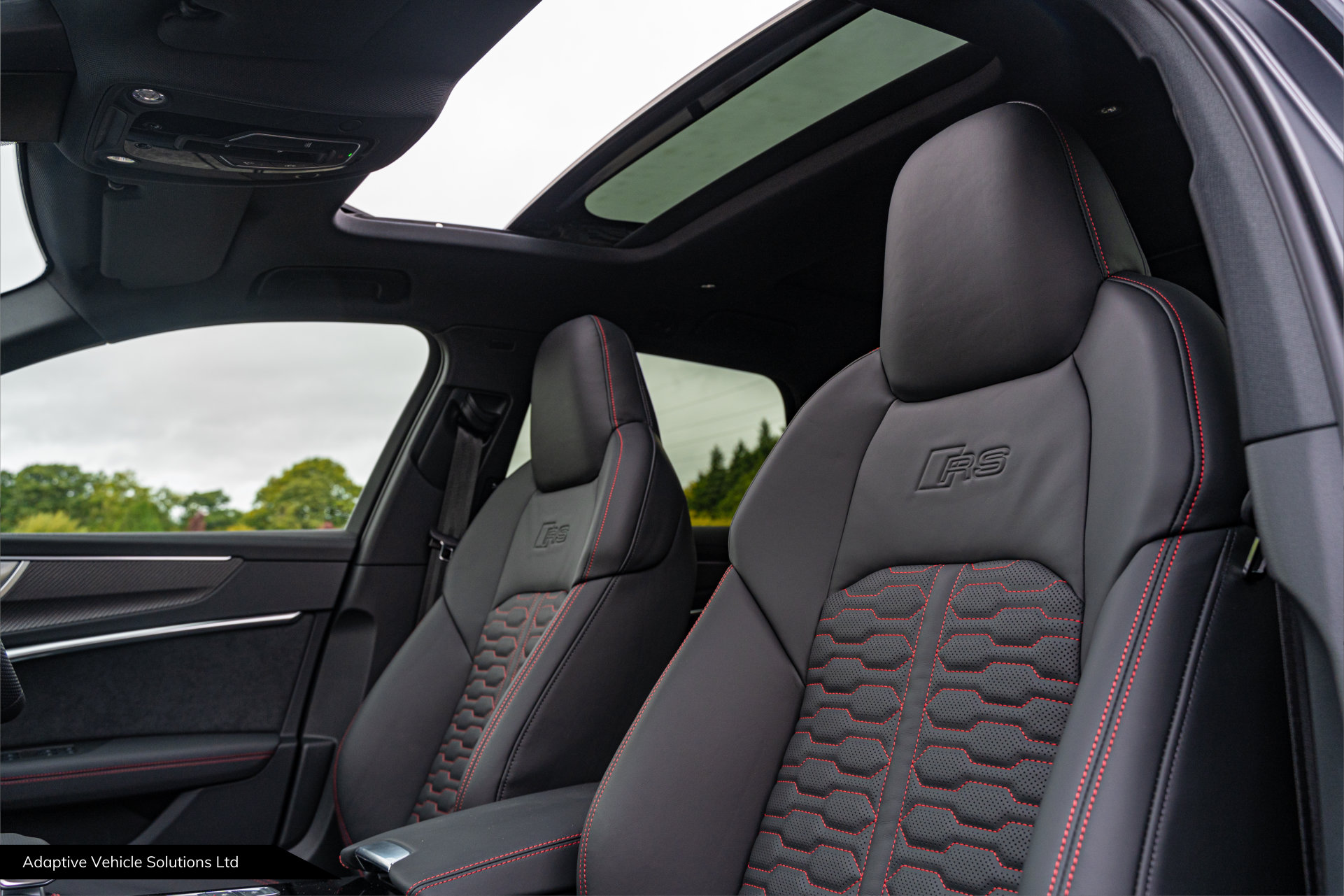 Audi RS6 Vorsprung Mythos Black passenger side seating interior