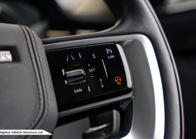 2022 Range Rover D300 HSE Santorini Black right steering wheel controls heated leather steering wheel