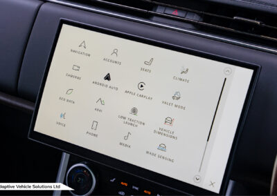 2022 Range Rover D300 HSE Santorini Black infotainment menu page 1