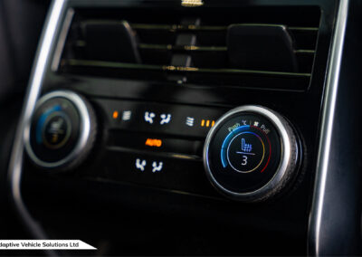 2022 Range Rover D300 HSE Santorini Black seat controls wheel