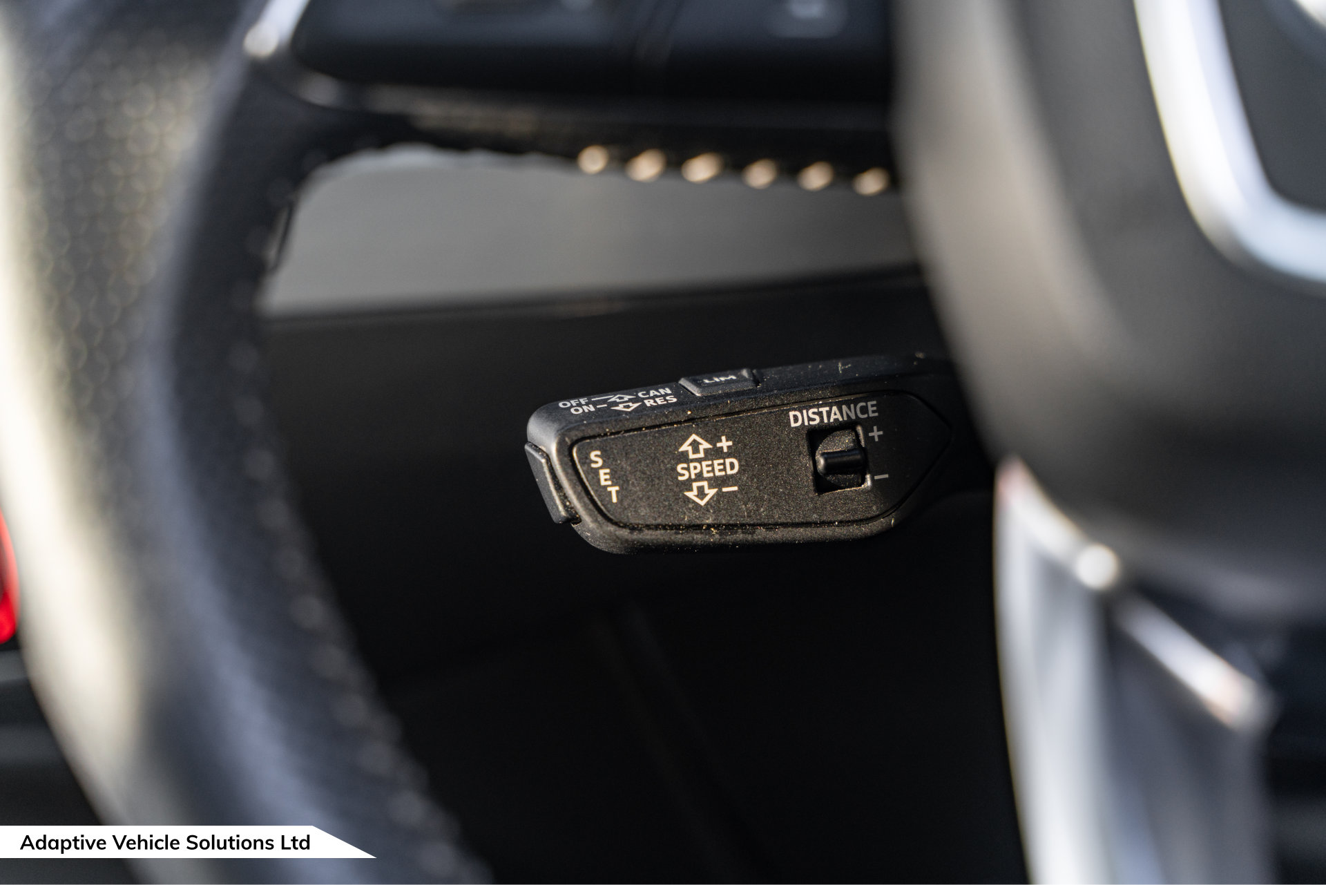 2019 Audi Q7 Vorsprung White adaptive cruise control