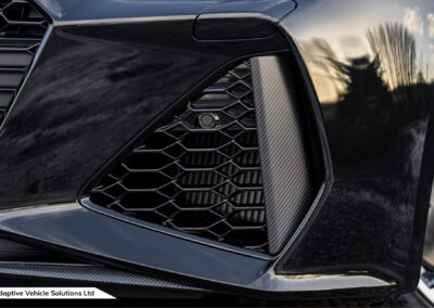 2023 73 Audi RS6 Perf Carbon Vorsprung Towbar front intake carbon