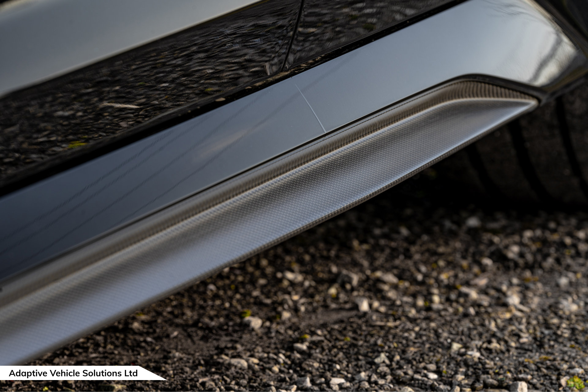 2023 73 Audi RS6 Perf Carbon Vorsprung Towbar carbon side skirt