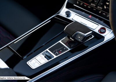 2023 73 Audi RS6 Perf Carbon Vorsprung Towbar centre console