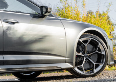 2023 73 Audi RS6 Performance Carbon Vorsprung Daytona Grey Y spoke diamond turned wheels