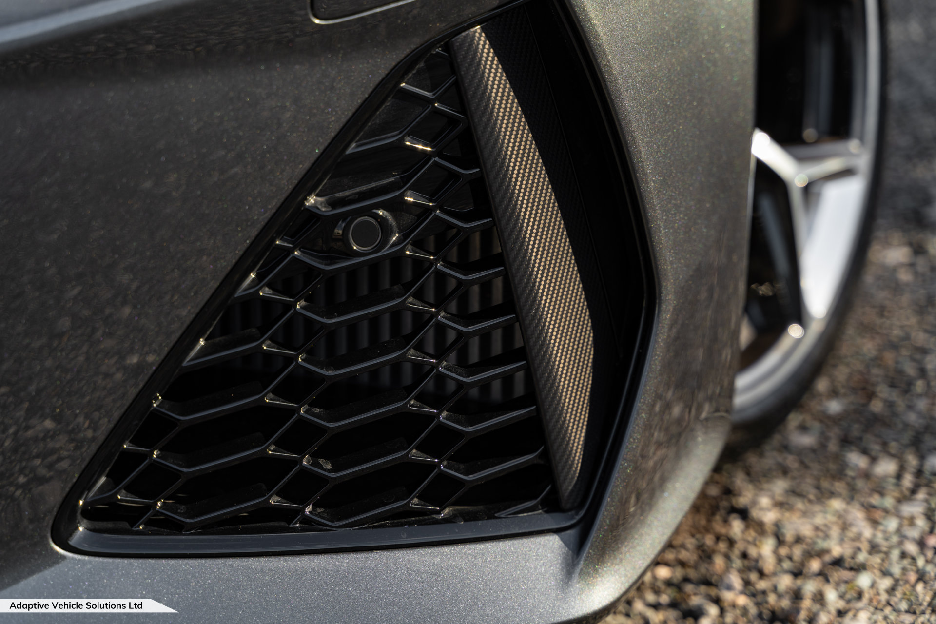2023 73 Audi RS6 Performance Carbon Vorsprung Daytona Grey front intake surround carbon fibre