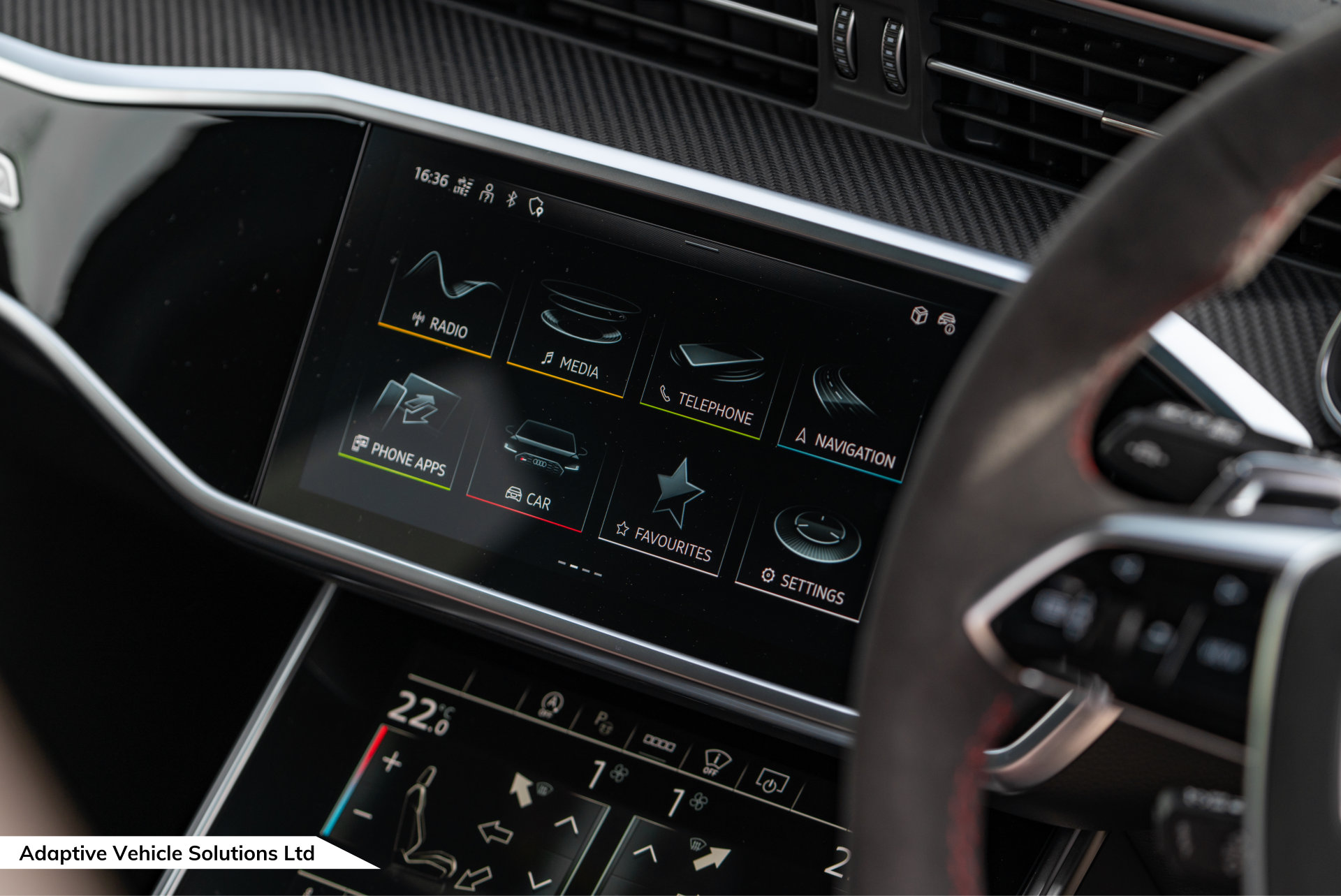 2023 73 Audi RS6 Performance Carbon Vorsprung Daytona Grey infotainment display