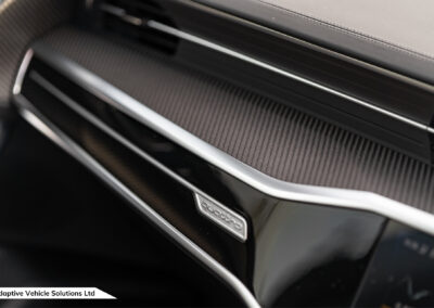 2023 73 Audi RS6 Performance Carbon Vorsprung Daytona Grey piano black inlays