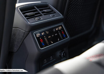 2023 73 Audi RS6 Performance Carbon Vorsprung Daytona Grey rear climate controls