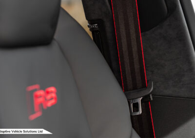 2023 73 Audi RS6 Performance Carbon Vorsprung Daytona Grey seat belts