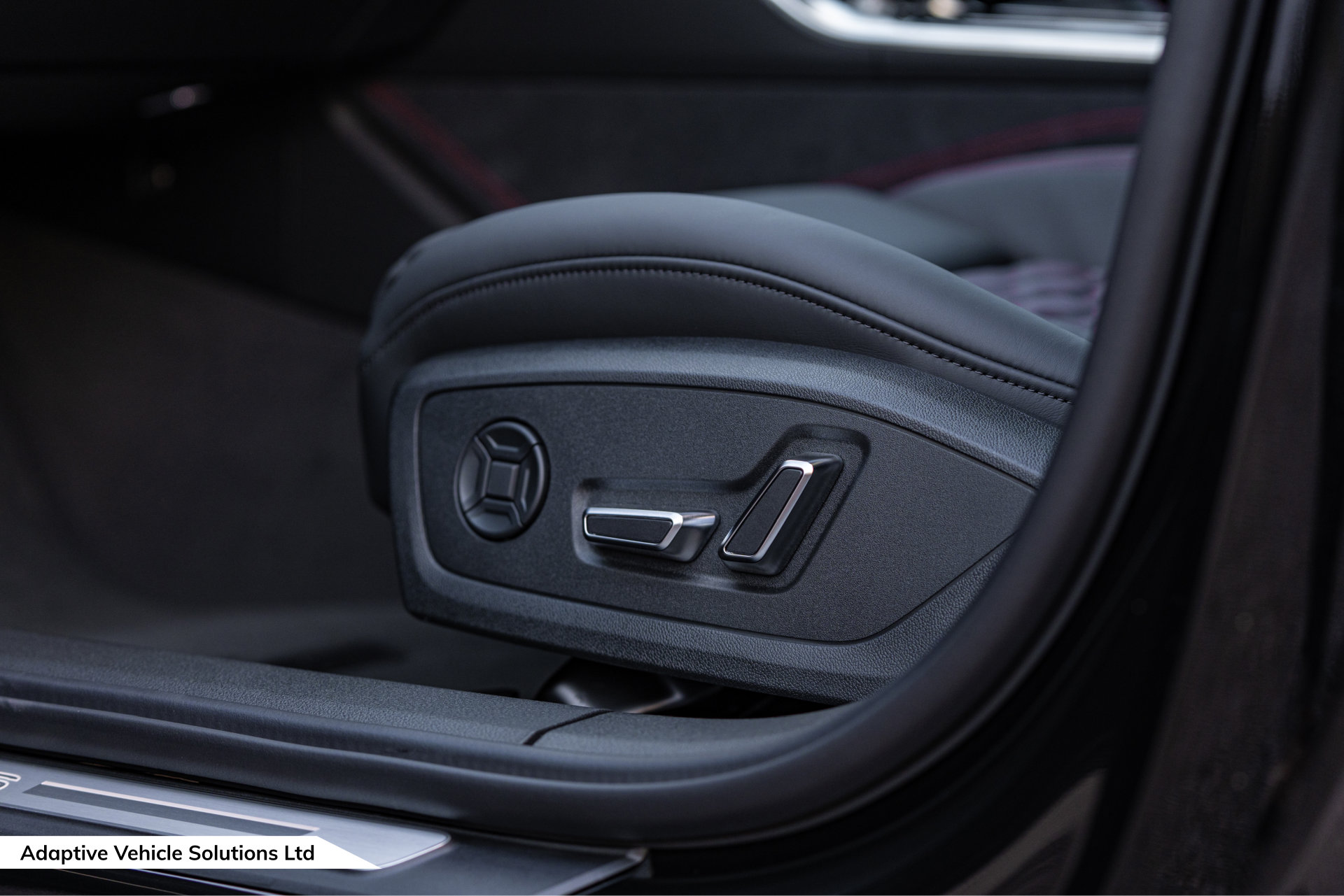 2023 73 Audi RS6 Performance Carbon Vorsprung MLU Towbar passenger electric adjust seating