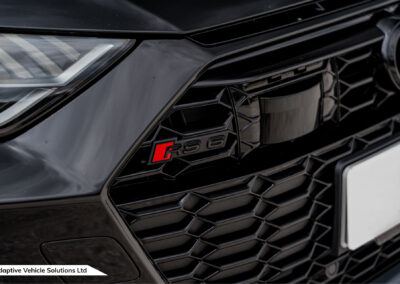 2024 Audi RS6 Performance Carbon Vorsprung Black Wheels front grille badge