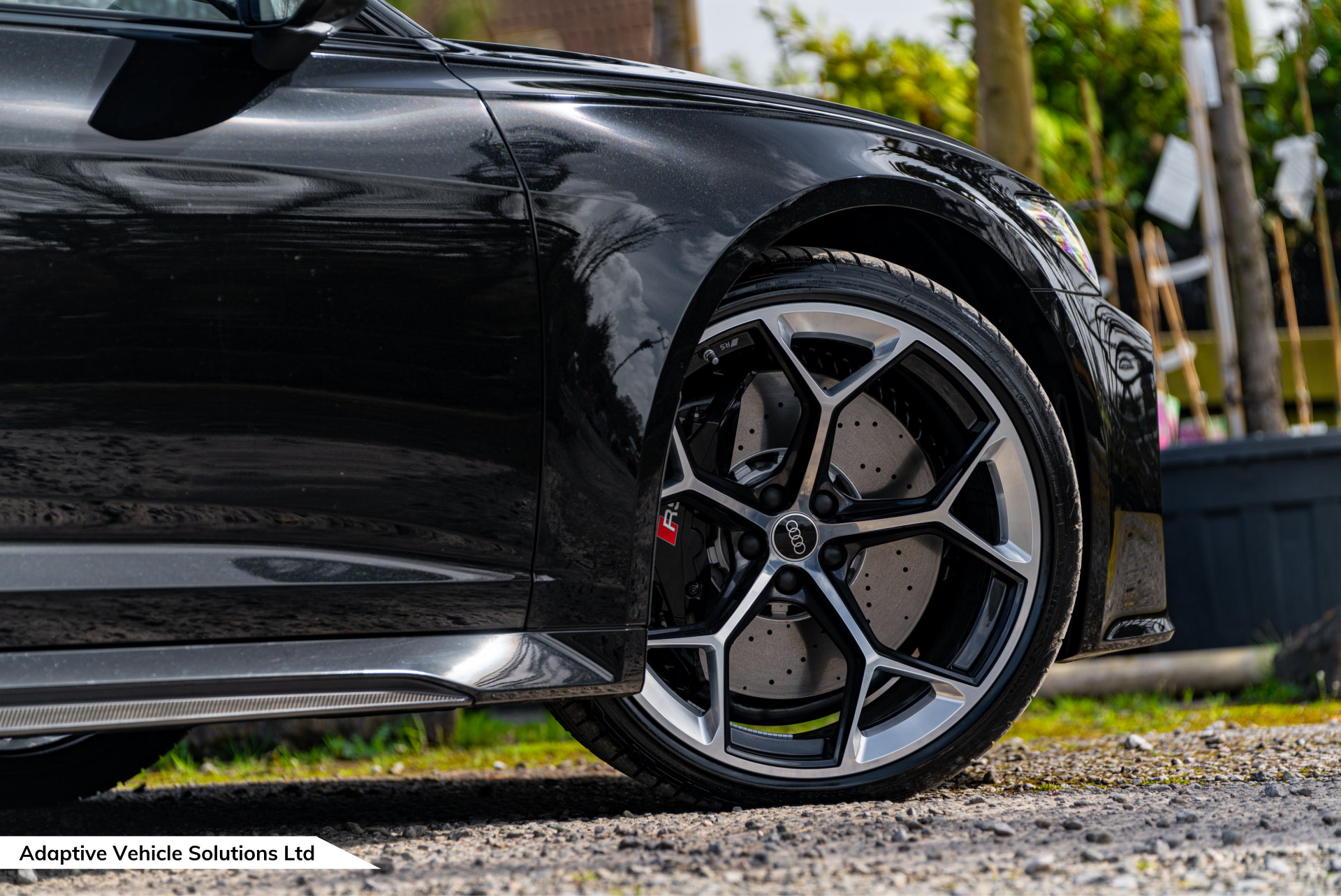 2024 Audi RS6 Performance Carbon Vorsprung Towbar Mythos Black diamond turned wheels