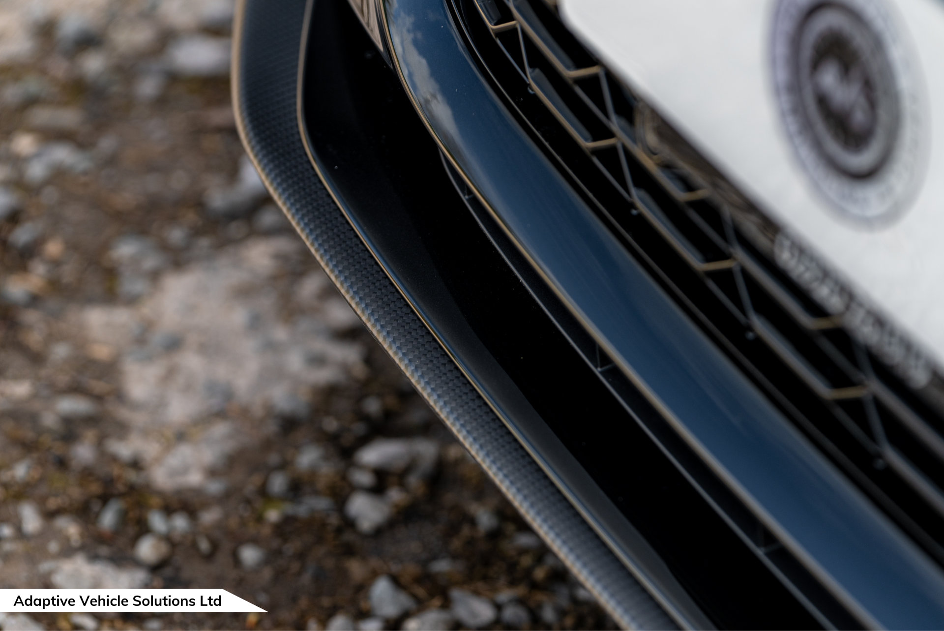 2024 Audi RS6 Performance Carbon Vorsprung Towbar Mythos Black front splitter carbon fibre