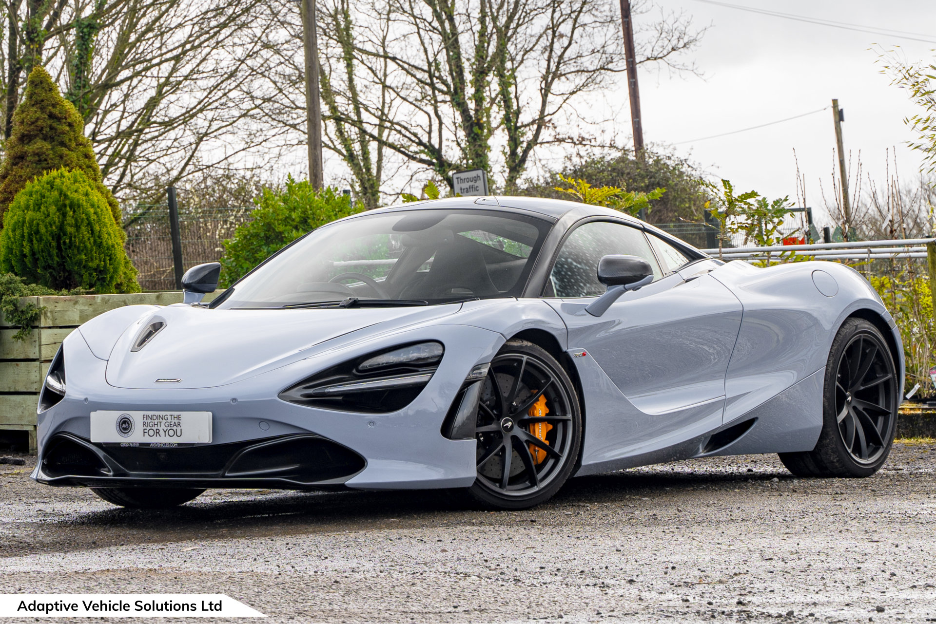 2021 McLaren 720s Performance Coupe near side front