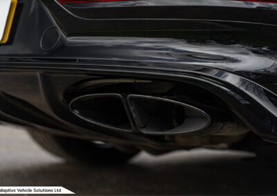 2022 Bentley Bentayga S Black twin split exhaust tips