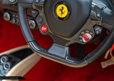 2014 Ferrari 458 Spider Rosso Corsa Crema carbon fibre steering wheel