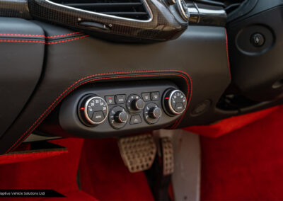 2014 Ferrari 458 Spider Rosso Corsa Crema climate controls