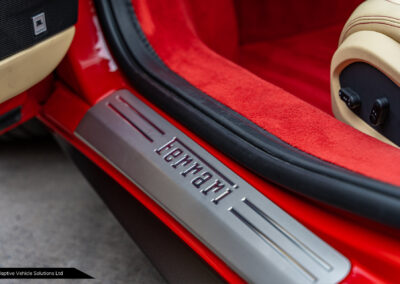 2014 Ferrari 458 Spider Rosso Corsa Crema aluminium tread plates